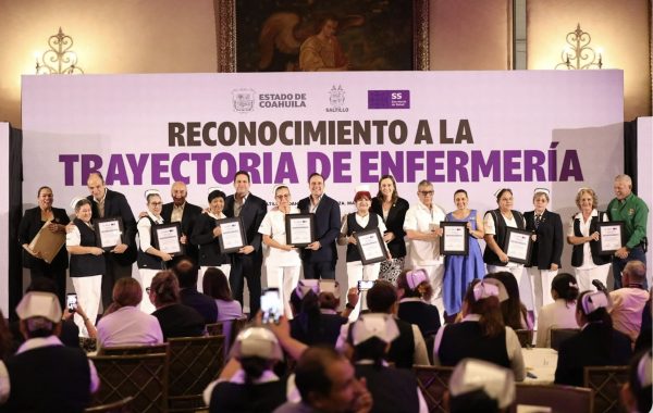 En equipo con las y los enfermeros de Coahuila, fortalecemos nuestro sistema de salud